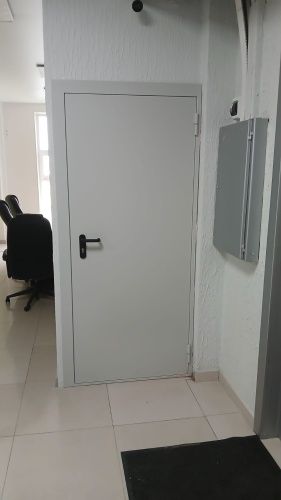 ДМП-01-EI60-900*2100 (сплошного сечения) c ручкой Антипаника фото 2